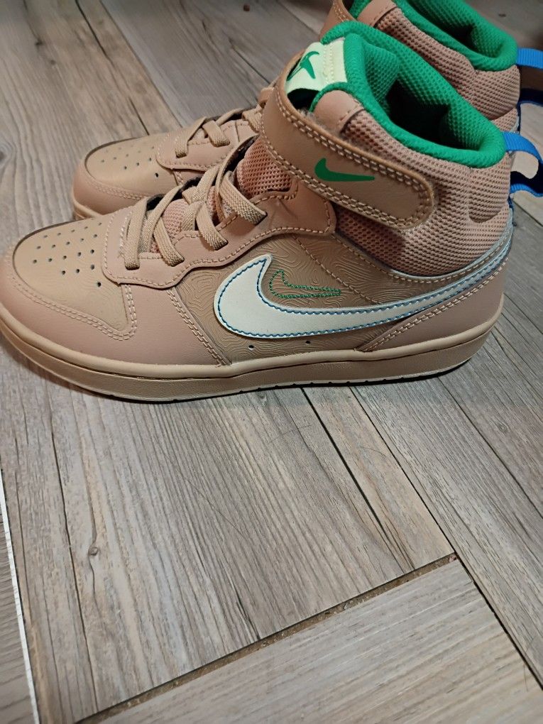Boys Nike Shoes 
