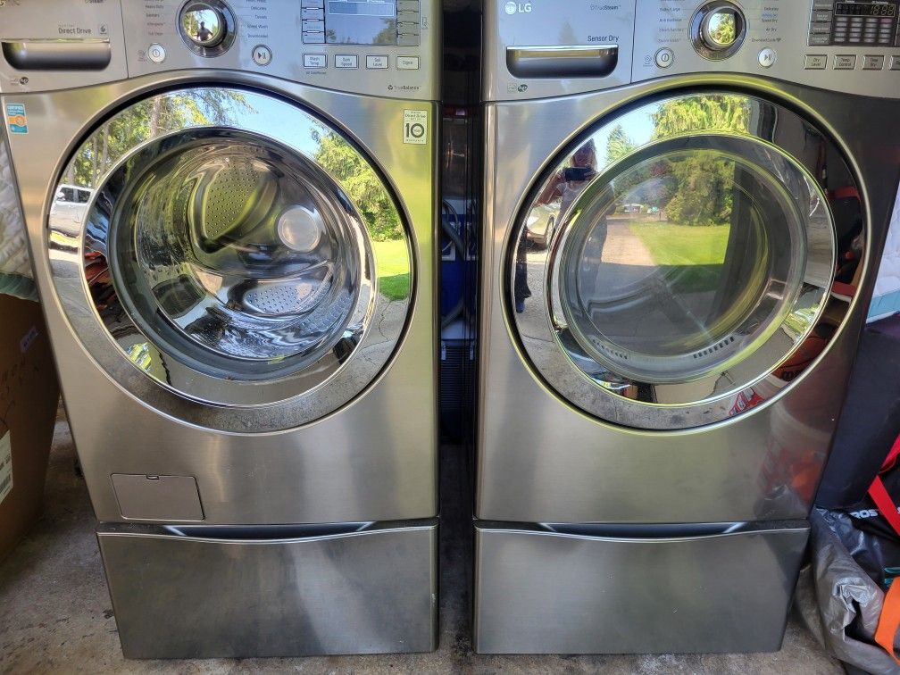 LG DIRECT DRIVE WITH STEAM WASHER N DRYER
