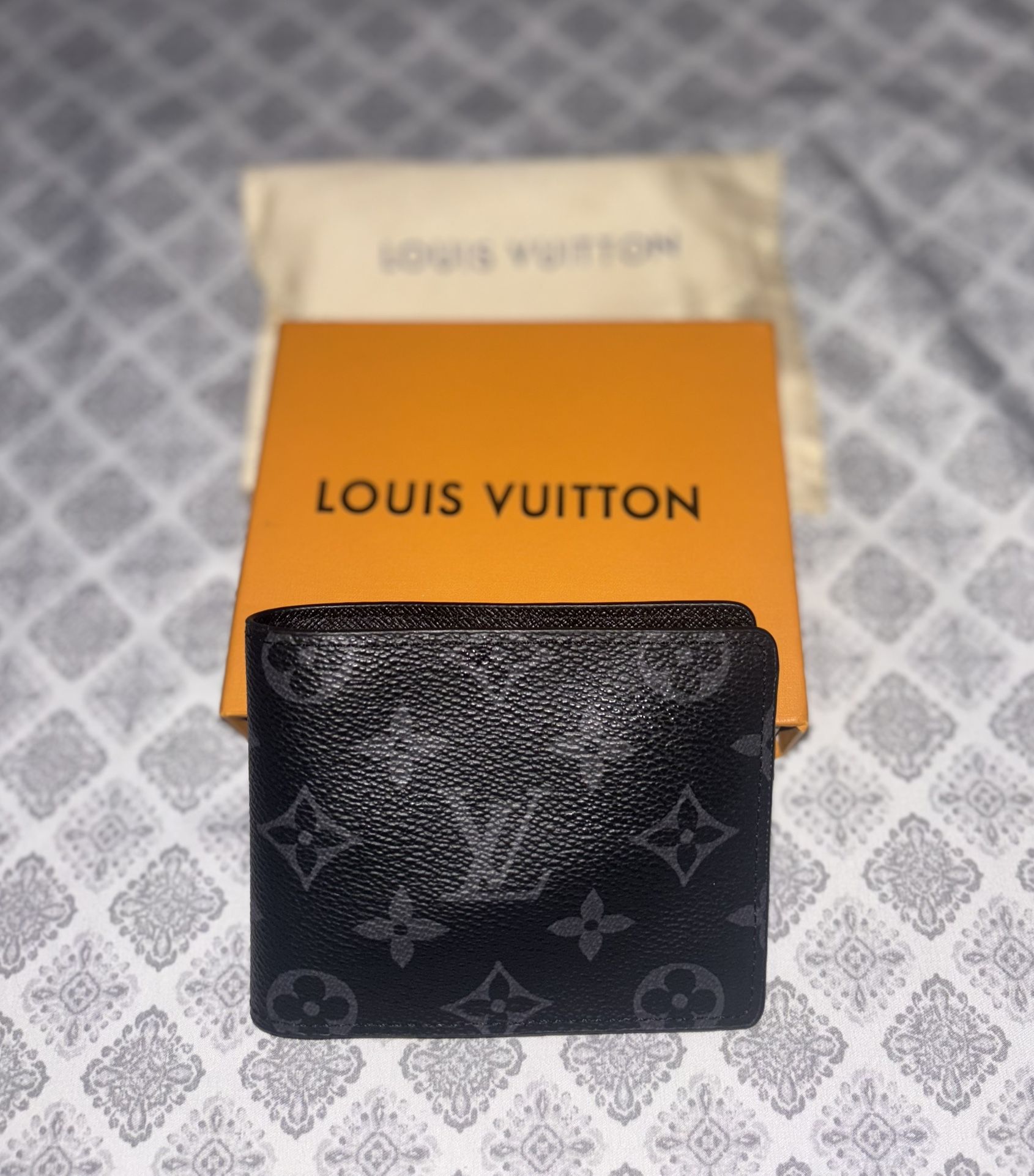 Men’s LV Wallet
