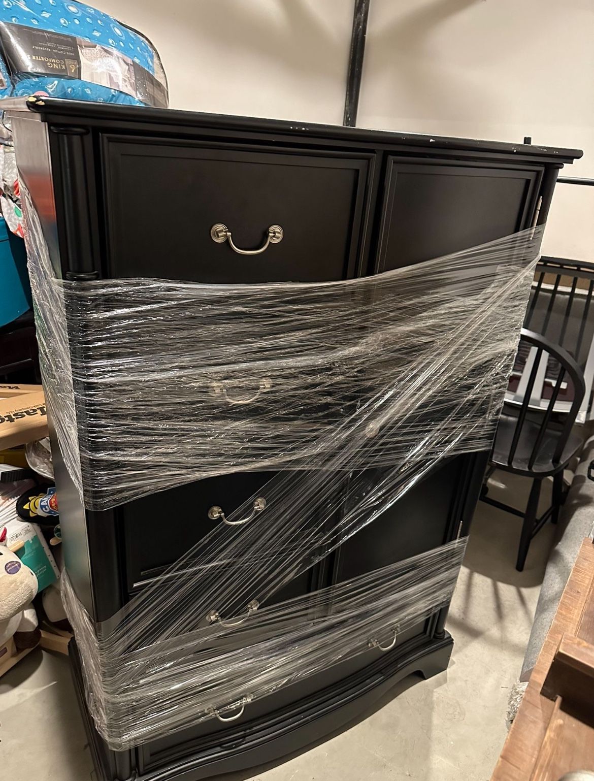 KATHY IRELAND BLACK BABY FURNITURE DRESSER