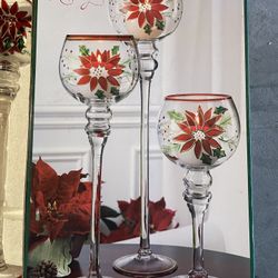 Poinsettia Hurricanes 