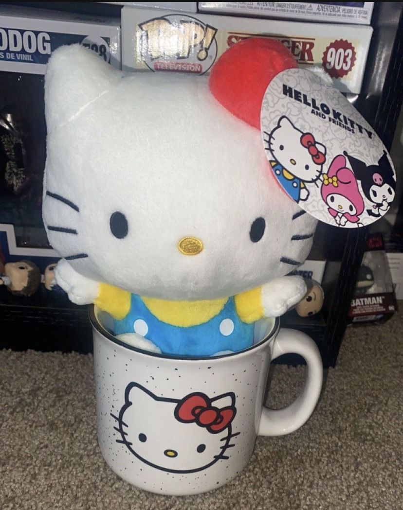 Hello Kitty Plush And Mug