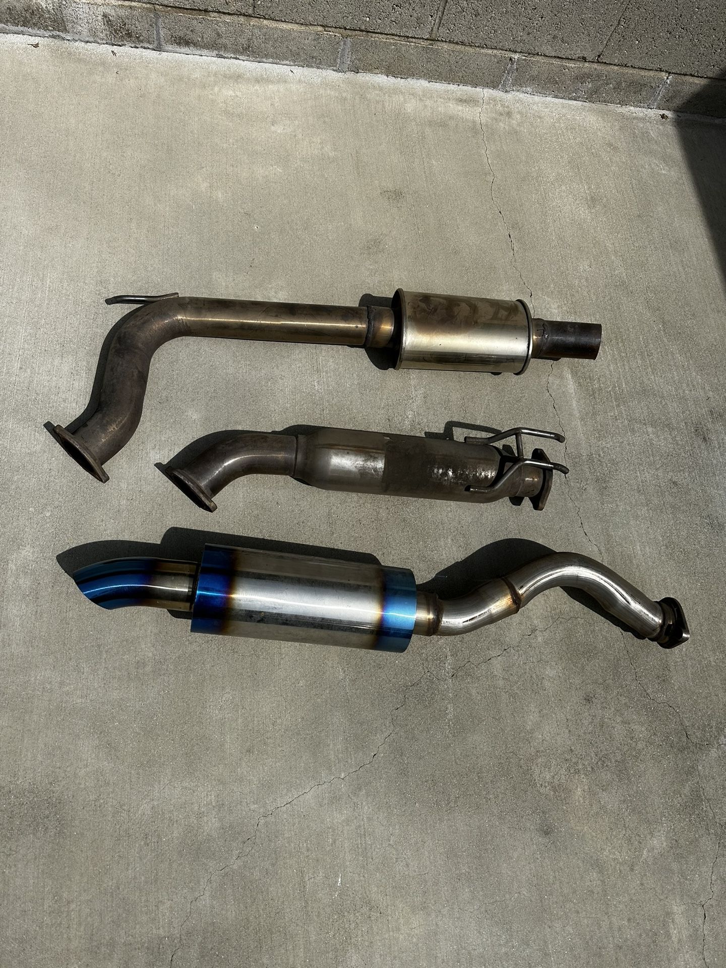 PLM J’s style turndown dolphin tip muffler + Invidia midpipe w/ Vibrant resonator 70mm cat-back exhaust - 8th gen Honda Civic Si 06-11