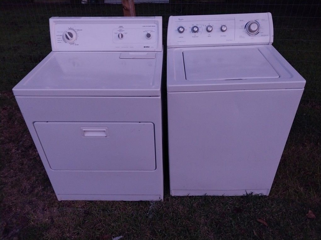 Whirlpool Washer And Kenmore Dryer Set