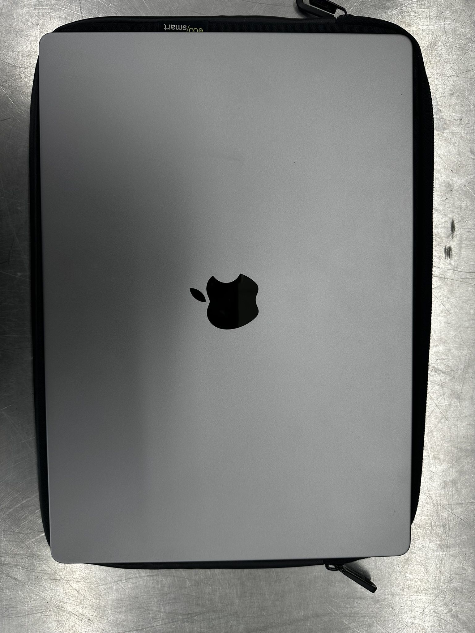 2023 16” MacBook Pro M2 16GB 512GB Space Gray
