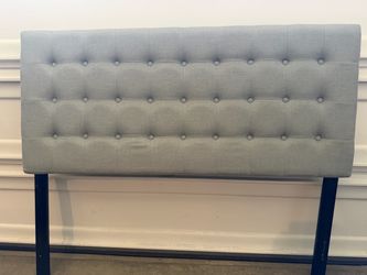 Queen Size Gray Button-Tufted Upholstered Panel Headboard With Support Legs