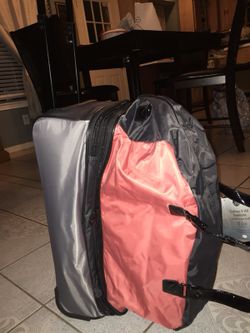 Traveling bag