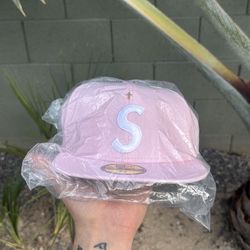 Supreme Hat 