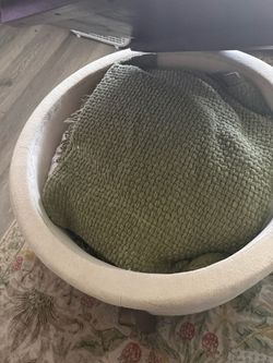 Coffee table with inside storage