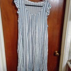 Ladies 2XL Dress With Pockets 