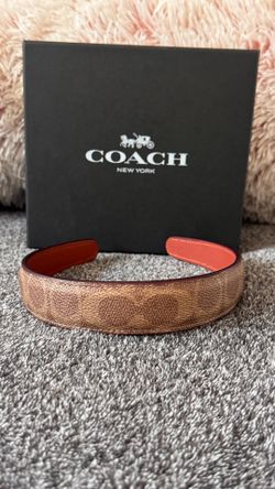 Coach headband