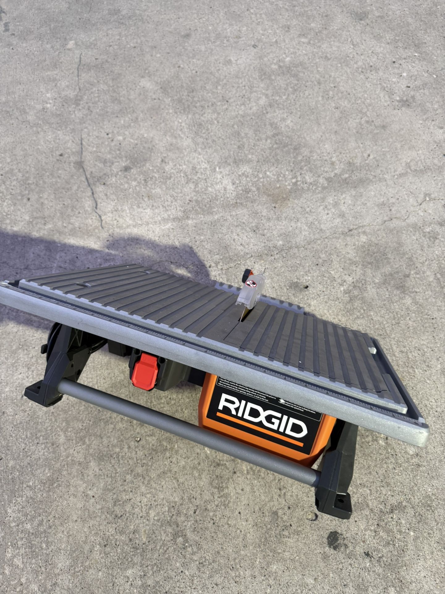 Ridgid 7in Wet Tile Saw Corded