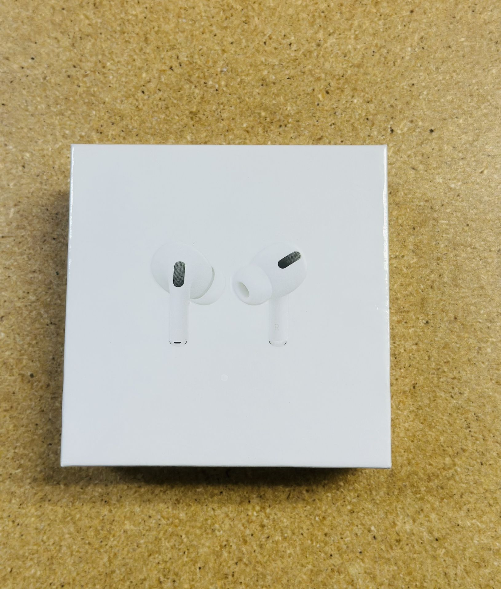 Wireless Bluetooth Earbuds – (Made in China)