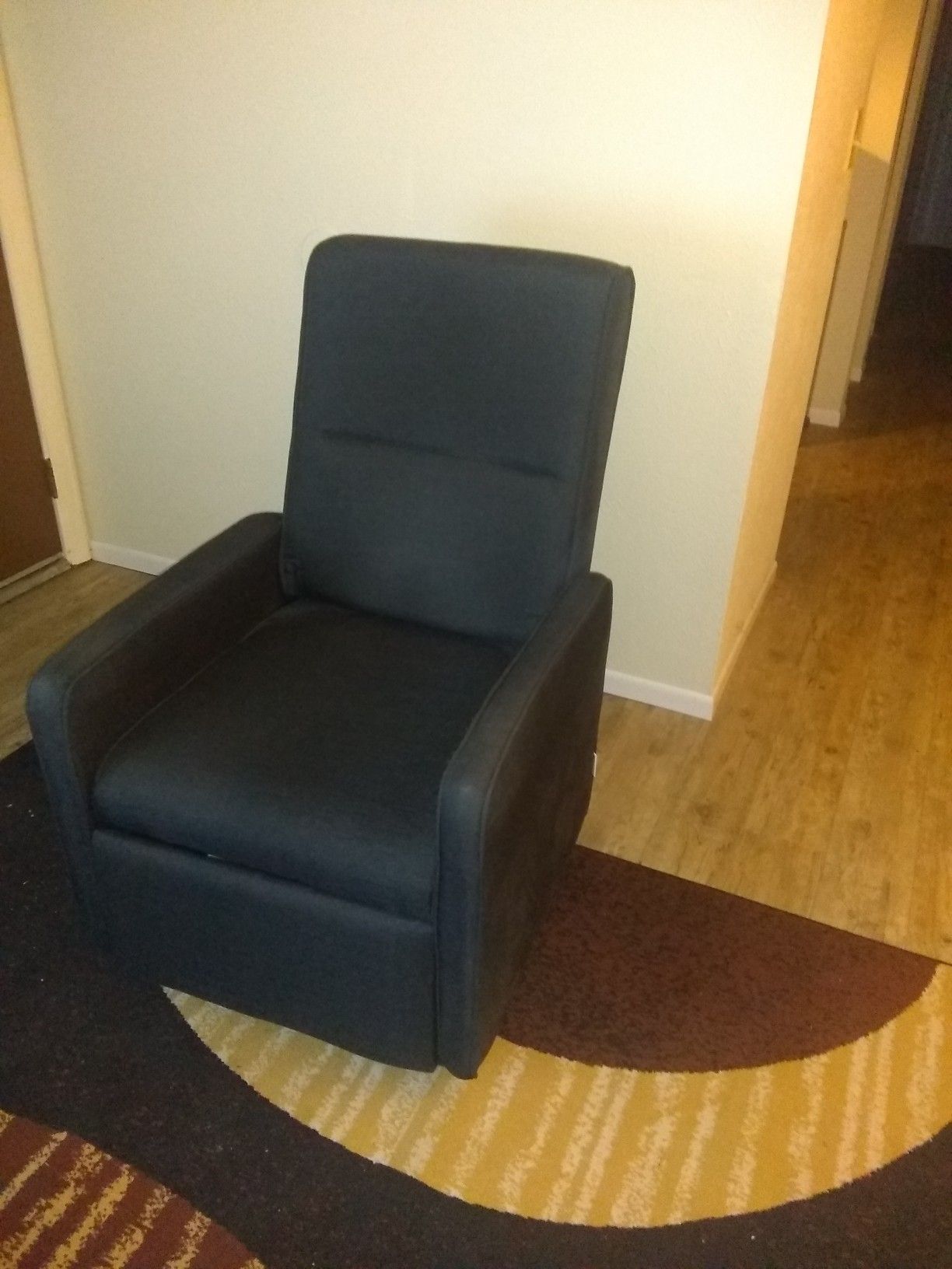 Small Recliner