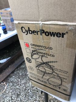 CyberPower 850VA 120-Volt 10-Outlet UPS Battery Backup