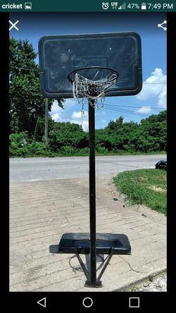 Basketball goal