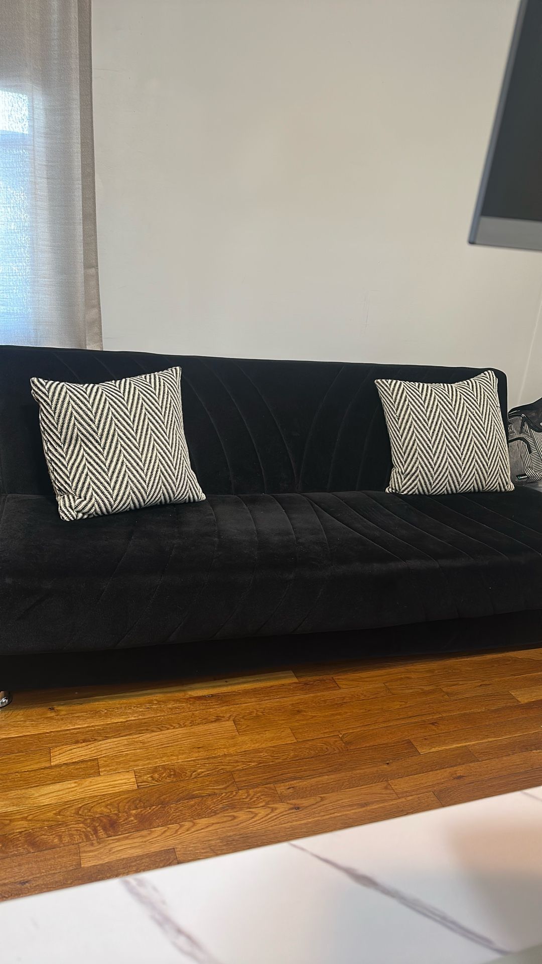 Futon / Pull Out Bed (Full Size)