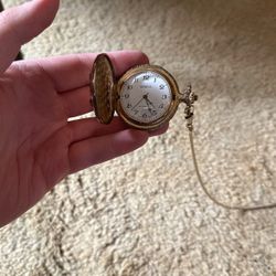 Vintage Gold Plated Geneva Pocket Watch