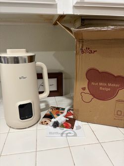 Nut milk maker