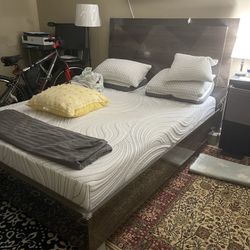 Italian Bed And Dresser With Mirror 