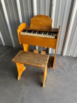 Vintage Stollar & Sons Estey Pedal Organ with Bench