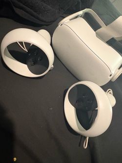 Meta Quest 2 VR Headset with Controllers