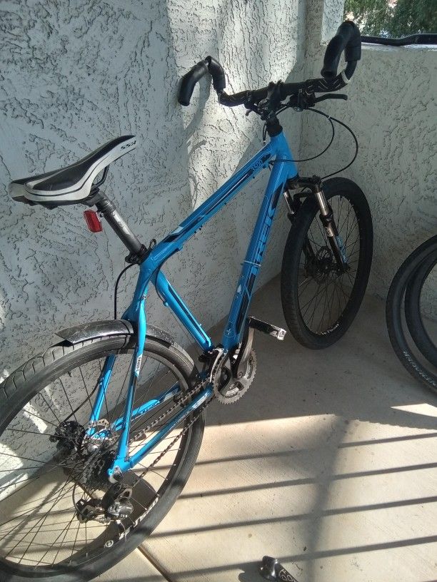 Trek vinyls 3500 26 inch