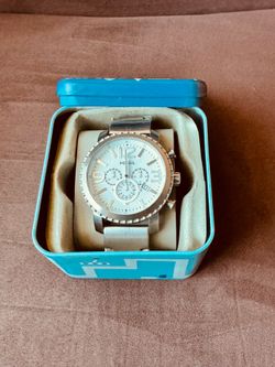 Men’s Fossil Stainless Steel Watch – Gently Used