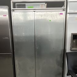 Built In Kitchen Aid Panel Ready 48” Side By Side Refrigerator Used