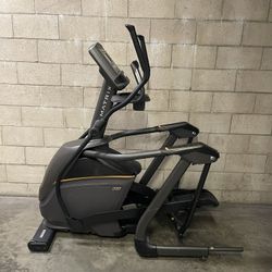 Matrix Fitness E30 Elliptical 