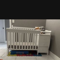 Mini Crib