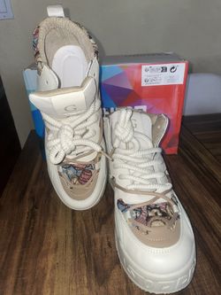 Cartoon Bear Pattern Sneakers