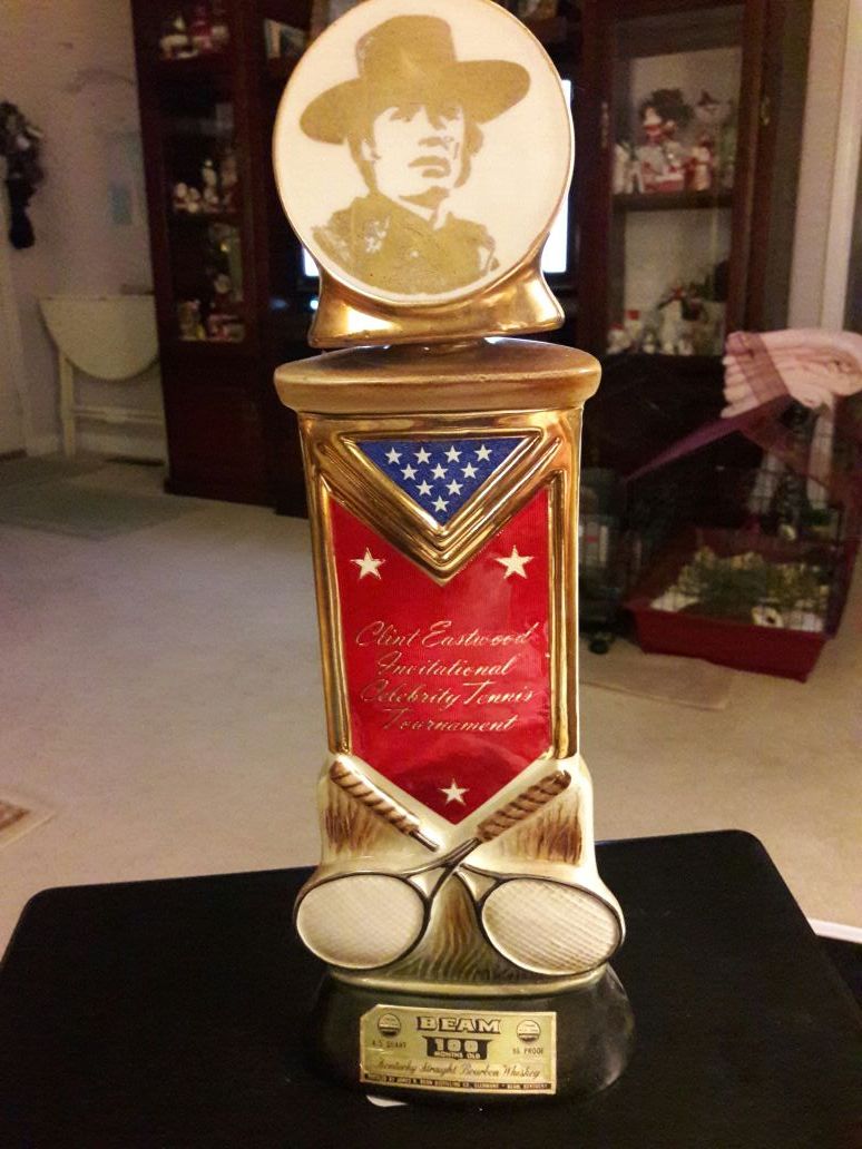 Vintage Jim beam decanter pebble beach 1973 rare Clint Eastwood see our other items