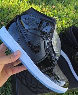 Jordan 1 Mid Space Jam size 10.5