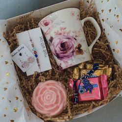 Homemade Mother’s Day Boxes