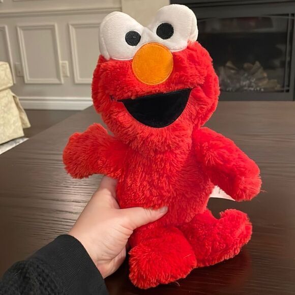 Sesame Street Elmo Plush Toy Stuffed Animal 2020 Excellent Condition 12” Red