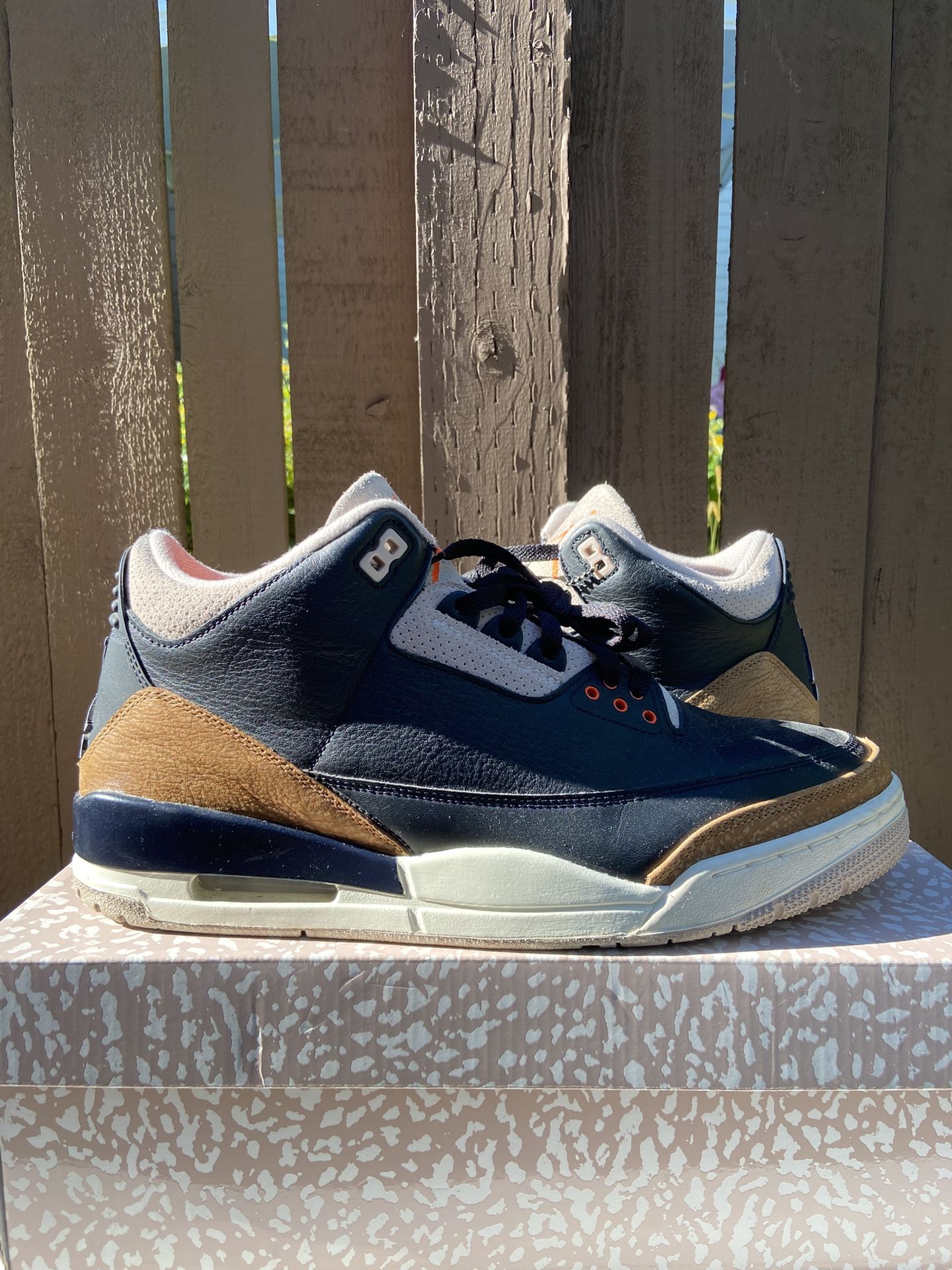 Jordan 3’s