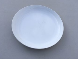 White plate