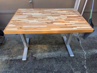 Adjustable Height Desk