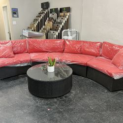 Outdoor Furniture Semicircle Sectional With Red Cushion