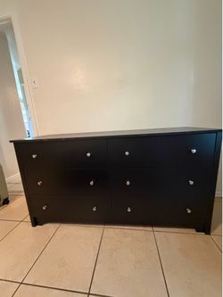 Used dresser