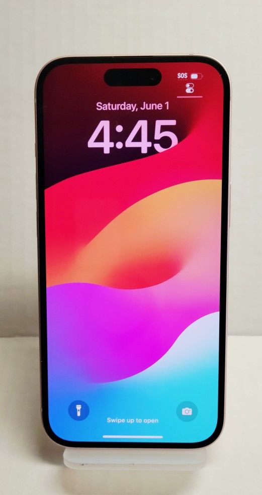 Apple iPhone 15