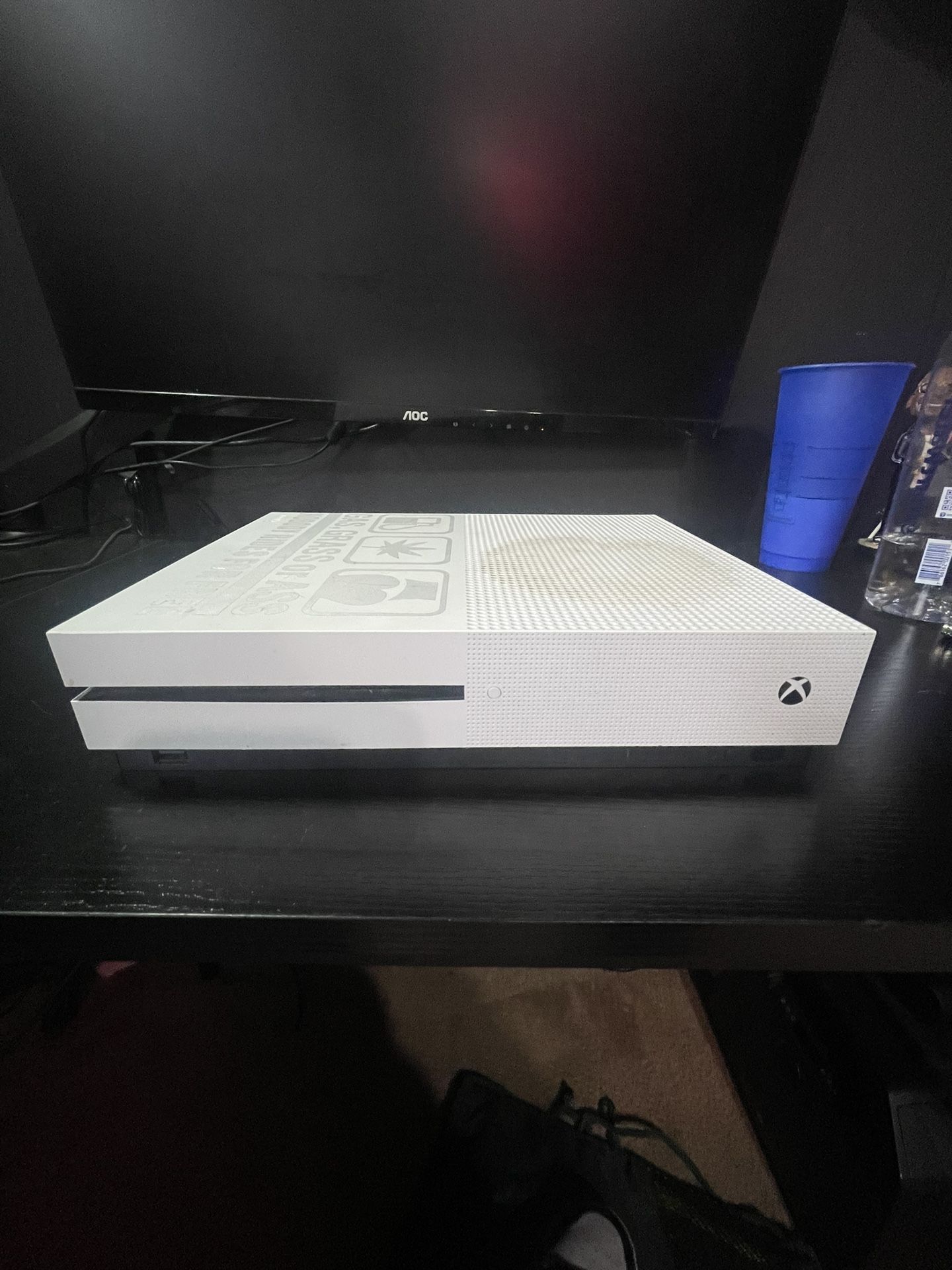 Xbox One S