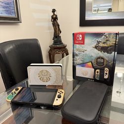 Nintendo Switch OLED Zelda - Like New with Micro SD Card