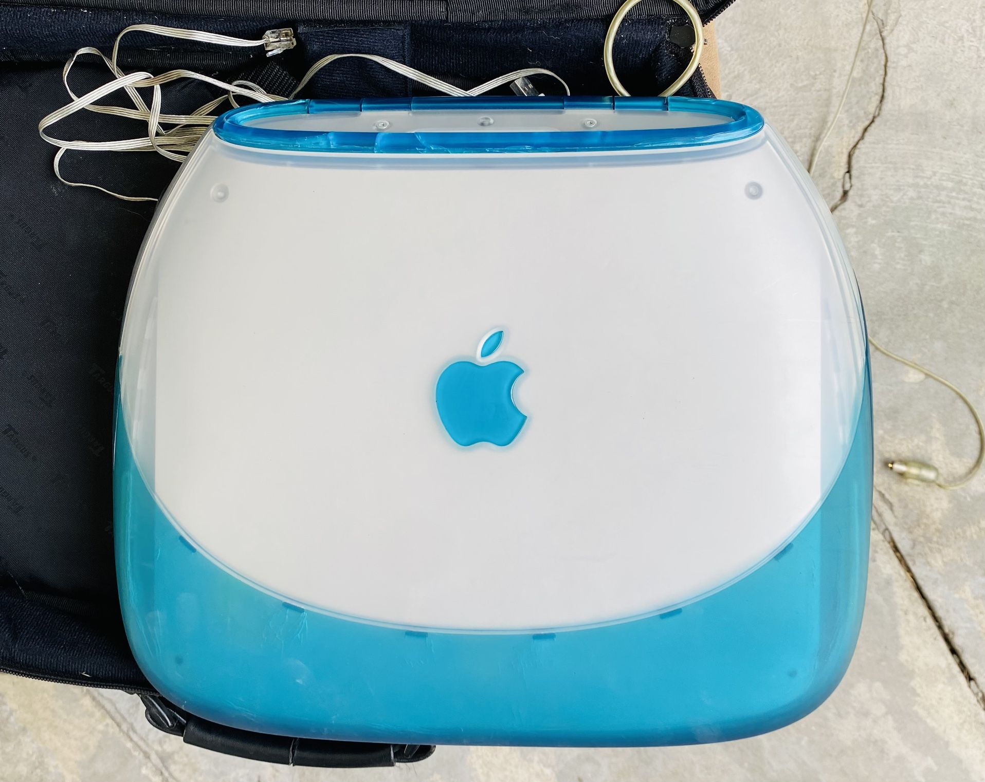 Apple ibook G3 Clamshell