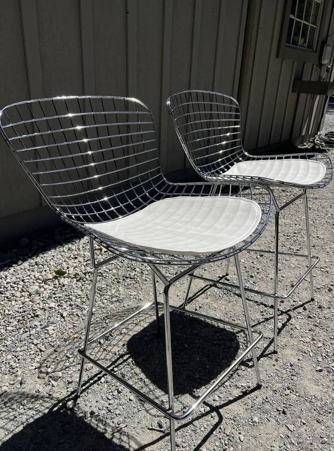 2 Stool Chairs