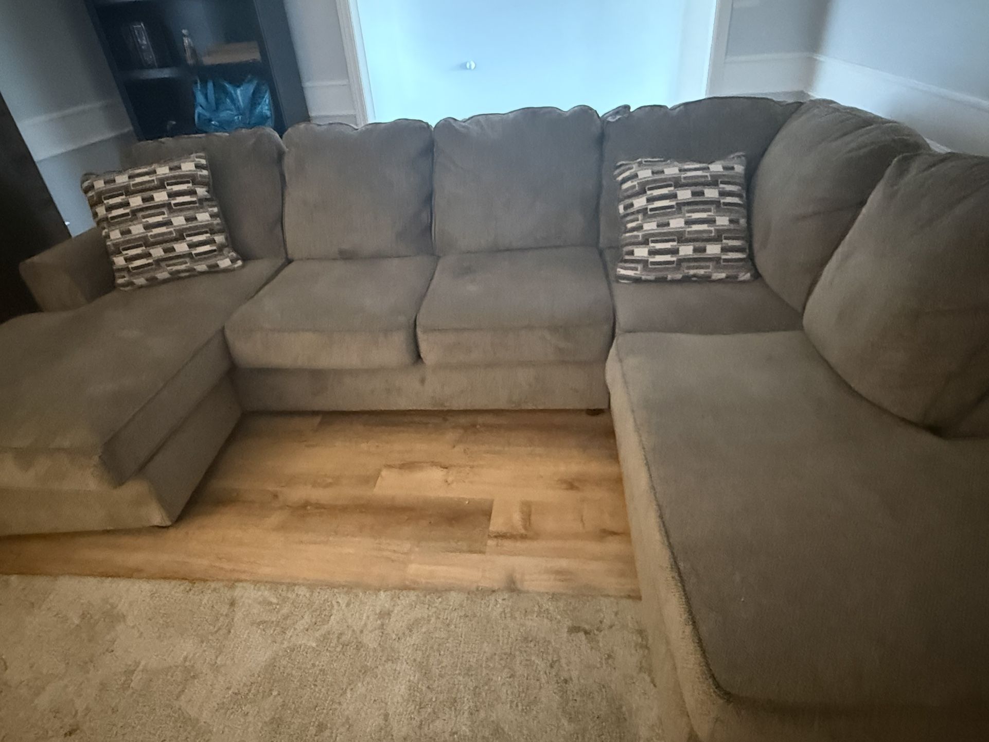 ashley sectional couch and 2 lamps and stand