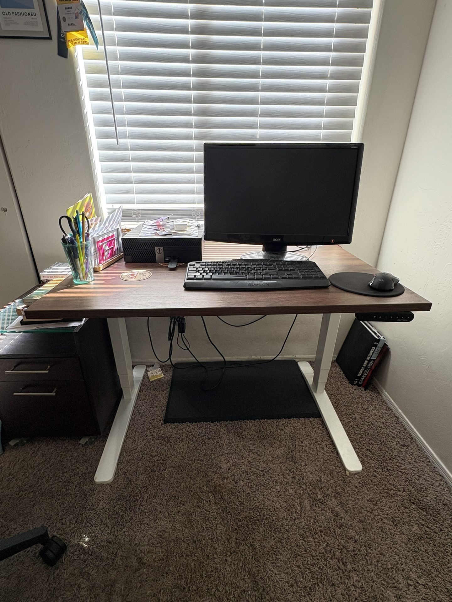 Uplift Automatic Standing Desk (+optional Computer Package!)