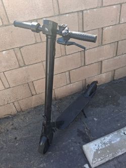 Electric Powered Scooter Runs Good