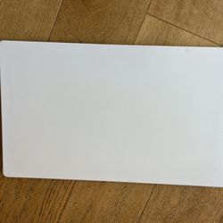 MELAMINE SERVING TRAYS 21.5"× 13"-LIKE NEW